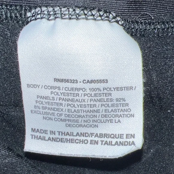 Nike Women’s Dri-FIT Reflective Element Geometric 1/2 Zip Run Pullover Black M - Picture 11 of 13